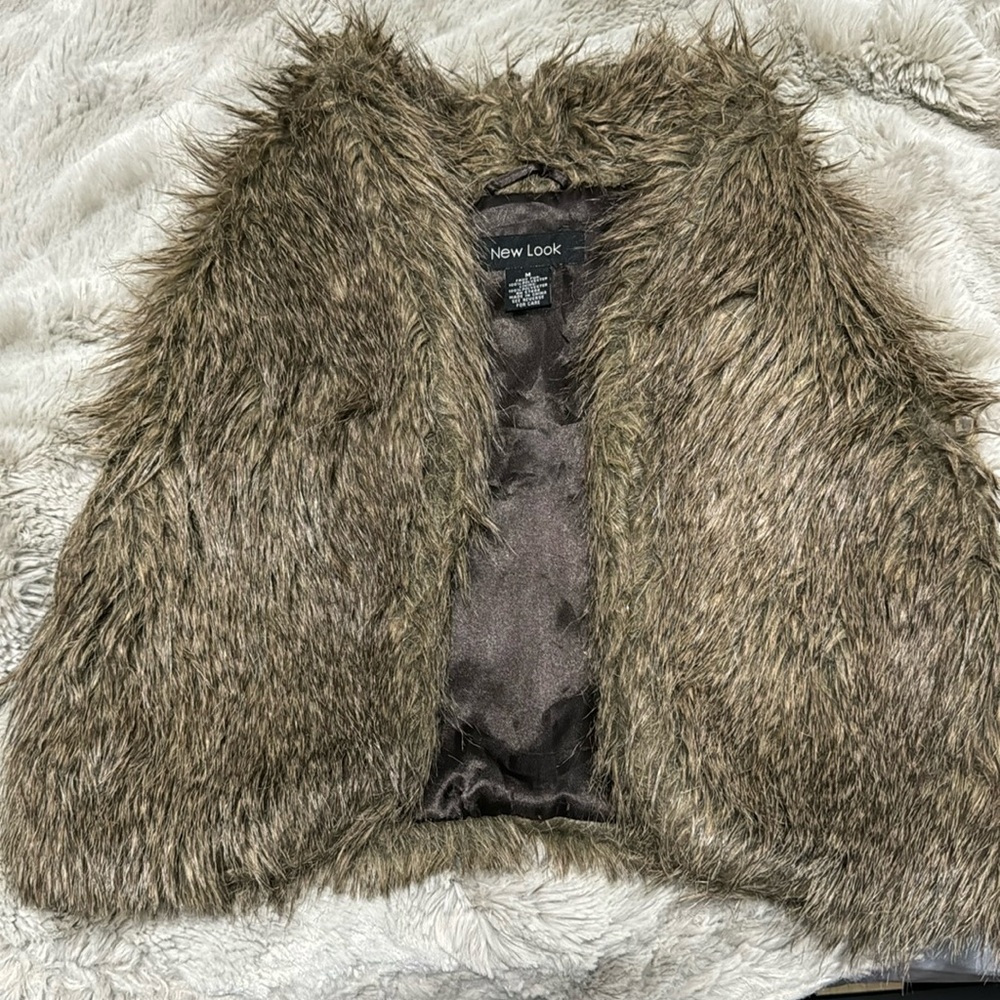 Fur Vest - Cropped Style